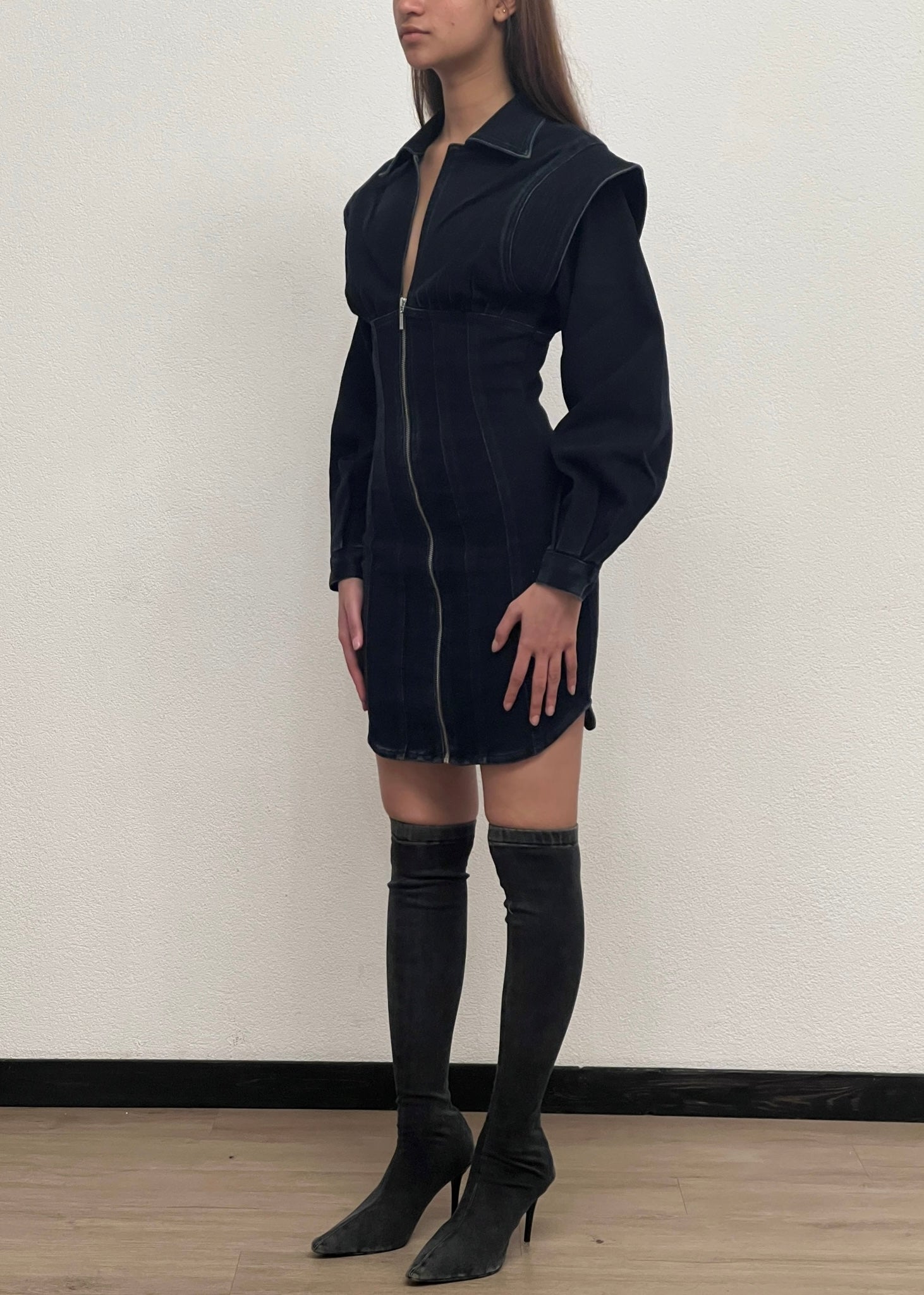 BURLY DENIM DRESS IN CHARCOAL BLACK
