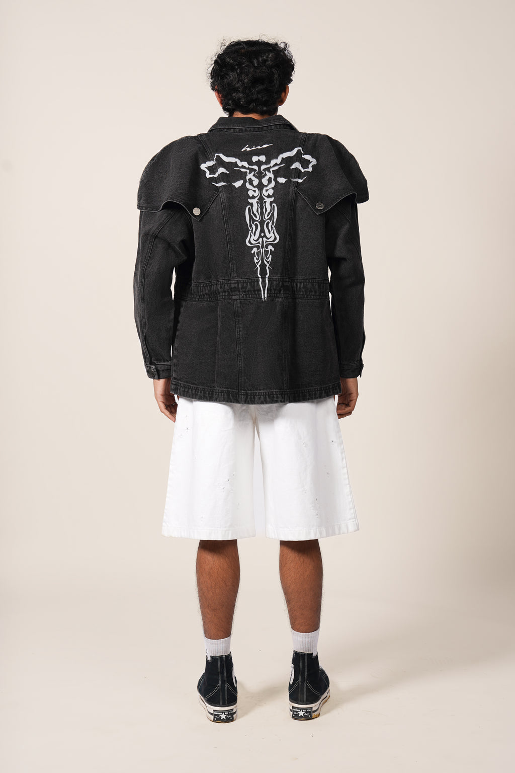 JAFAR JACKET IN BLACK
