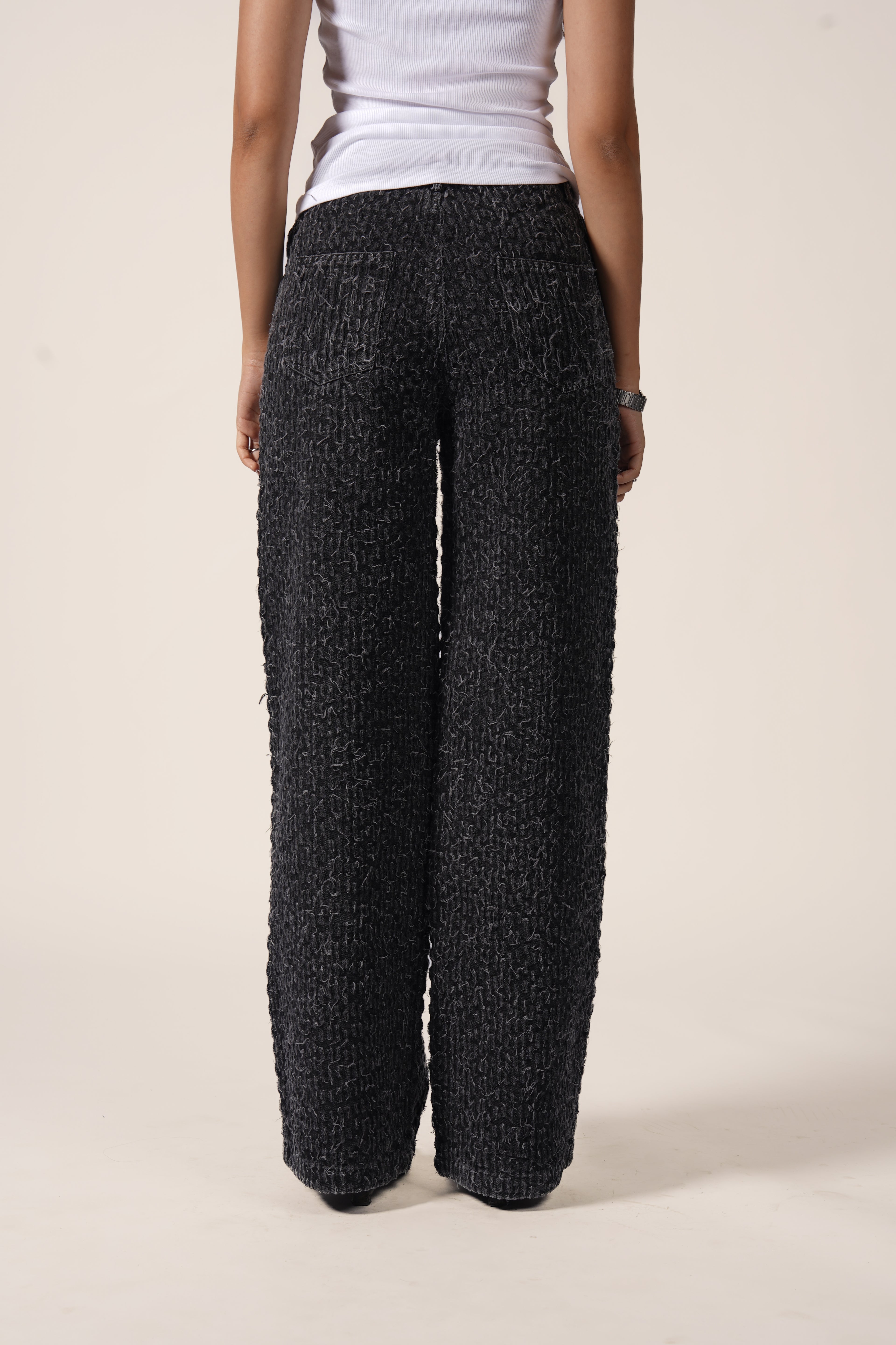 RIPPER DENIMS IN BLACK