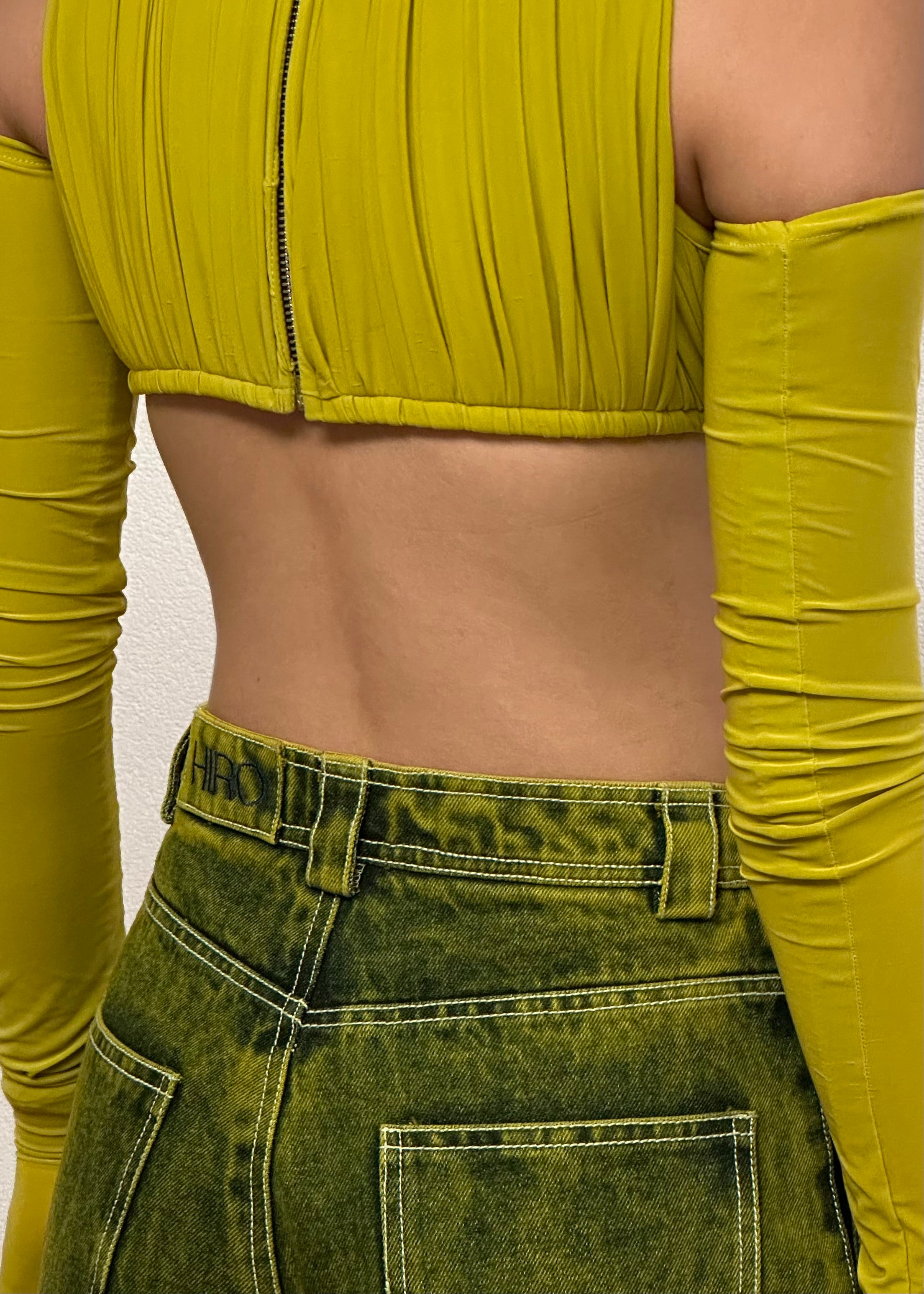 HIKE PANTS IN ACID GREEN