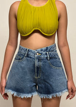 Load image into Gallery viewer, CURVY DENIM SHORTS
