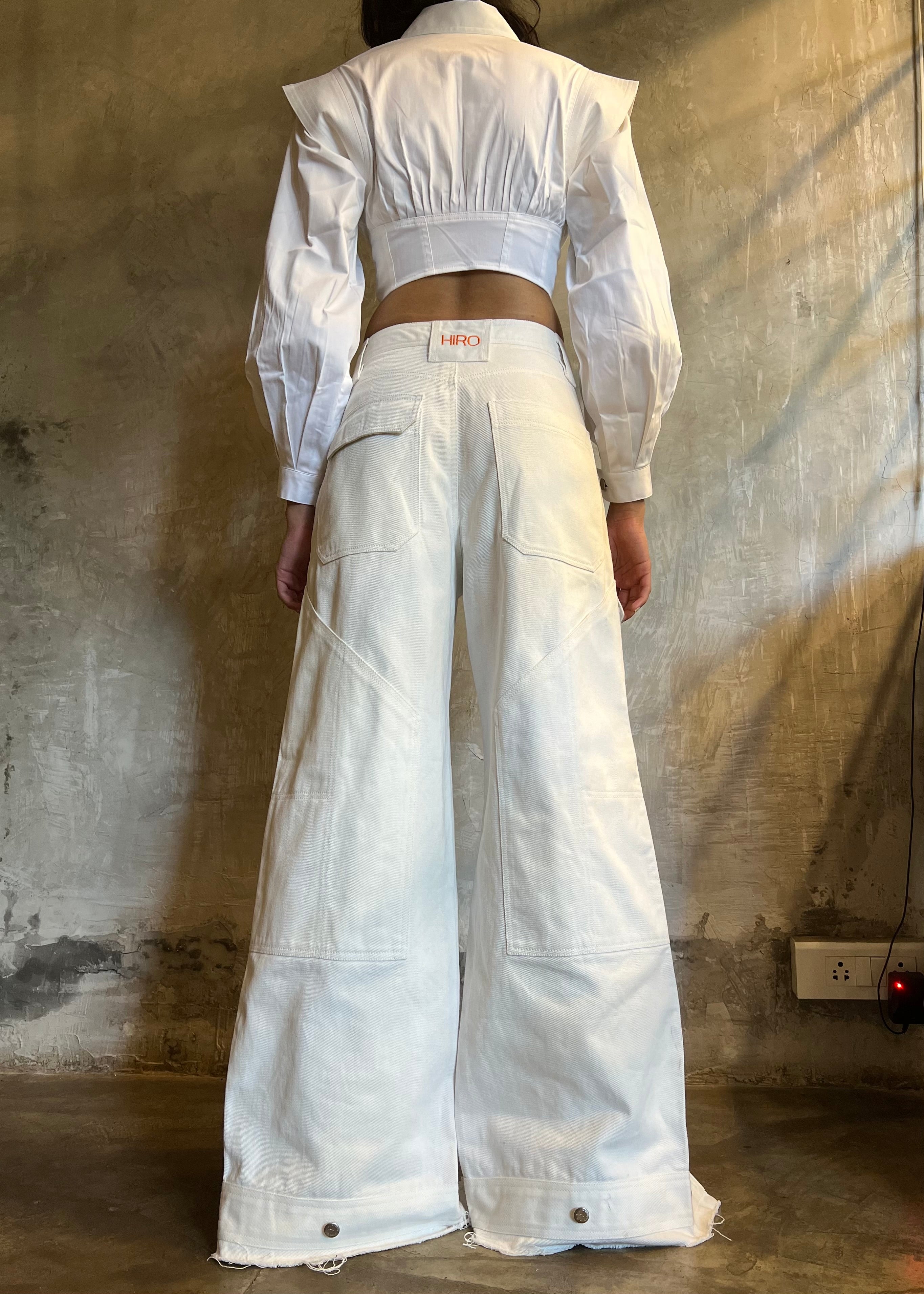 CARPENTER CARGOS IN WHITE